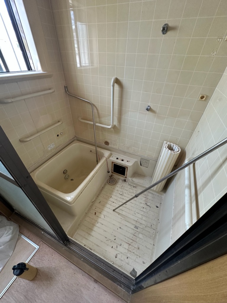 築40年のユニットバス